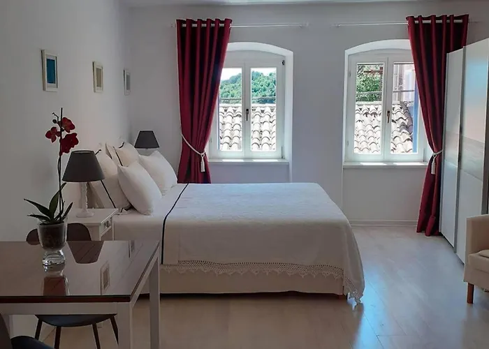 Comfortable Studio In Old Town